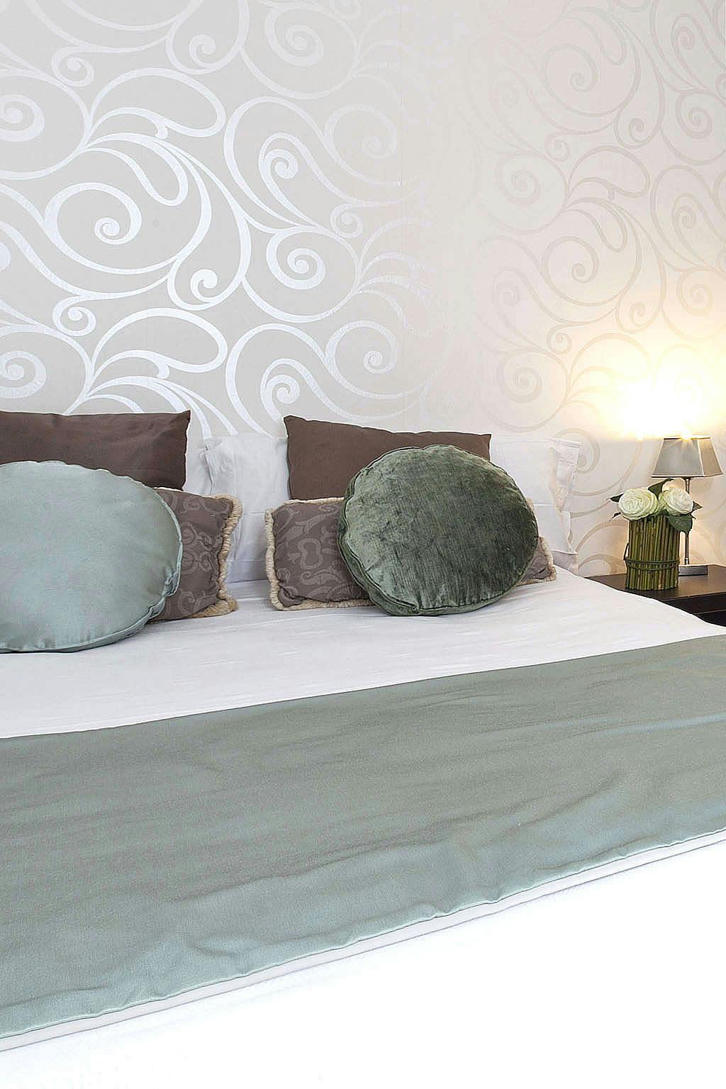 Hotel Grandom Suites photo 2