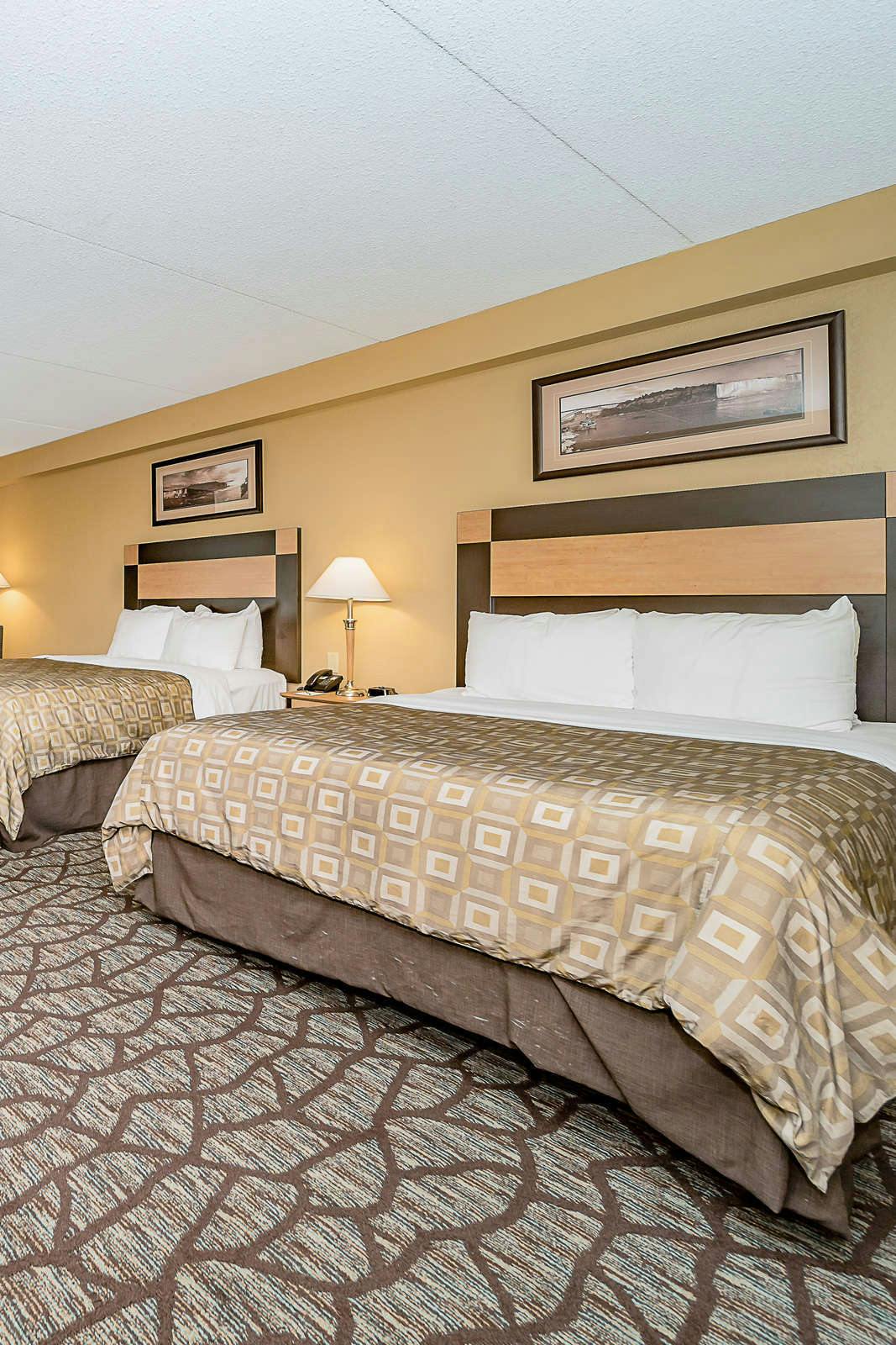 Wyndham Garden Niagara Falls Fallsview Niagara Falls On