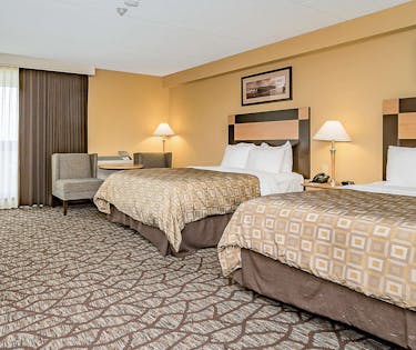 Wyndham Garden Niagara Falls Fallsview Niagara Falls On