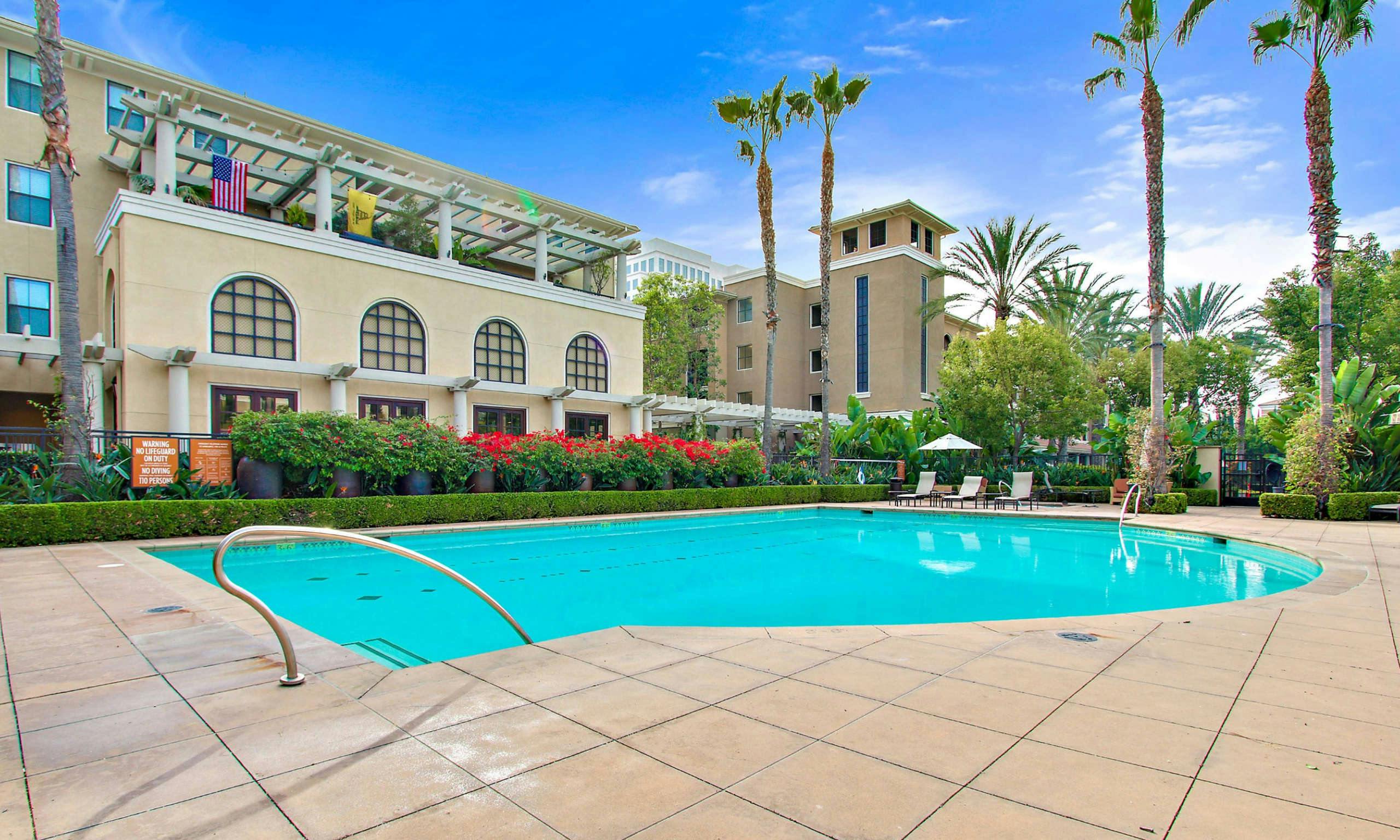 Global Luxury Suites at The Village