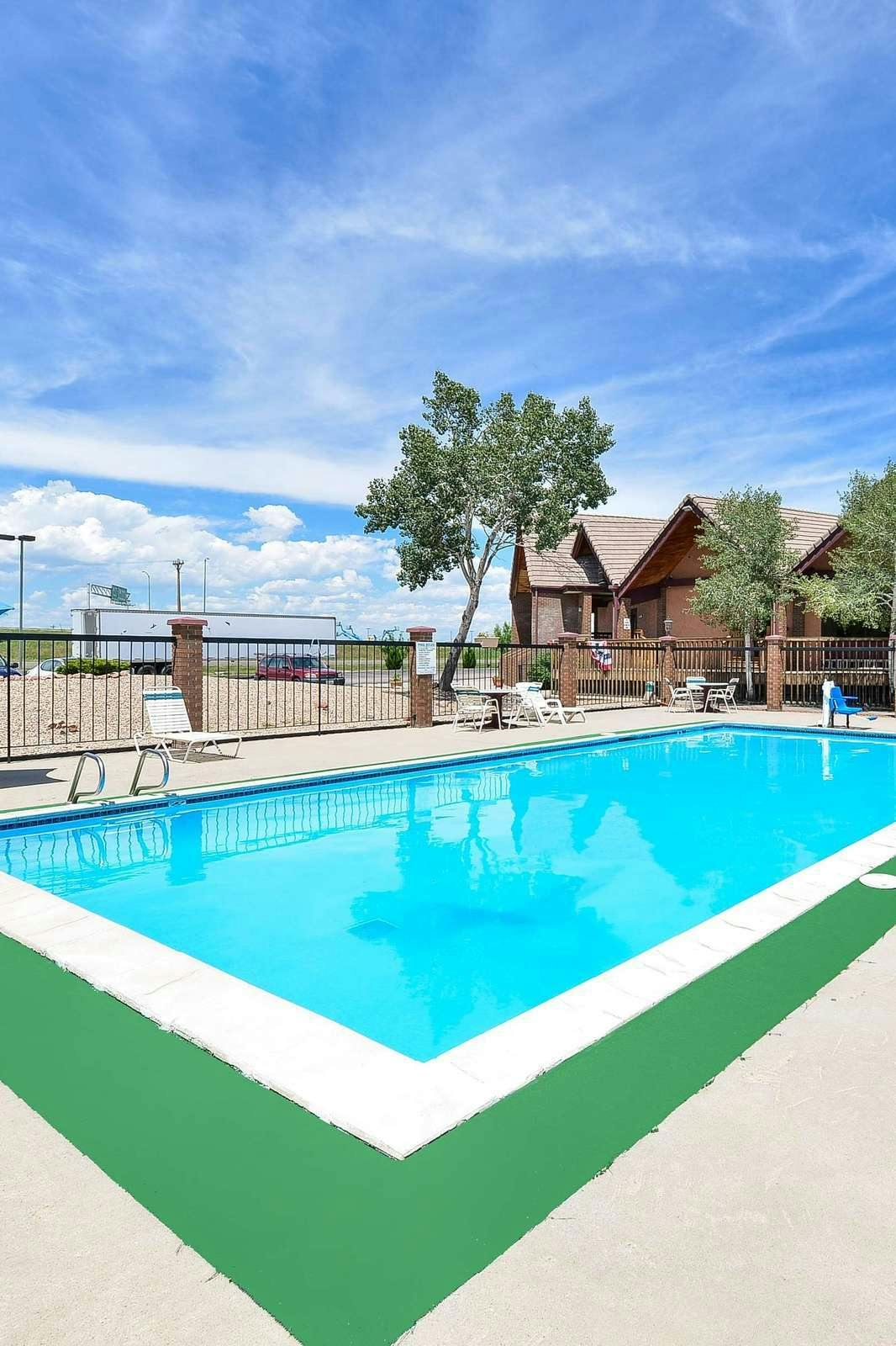 Hotel Americas Best Value Inn & Suites Ft. Collins E at I-25 photo 5