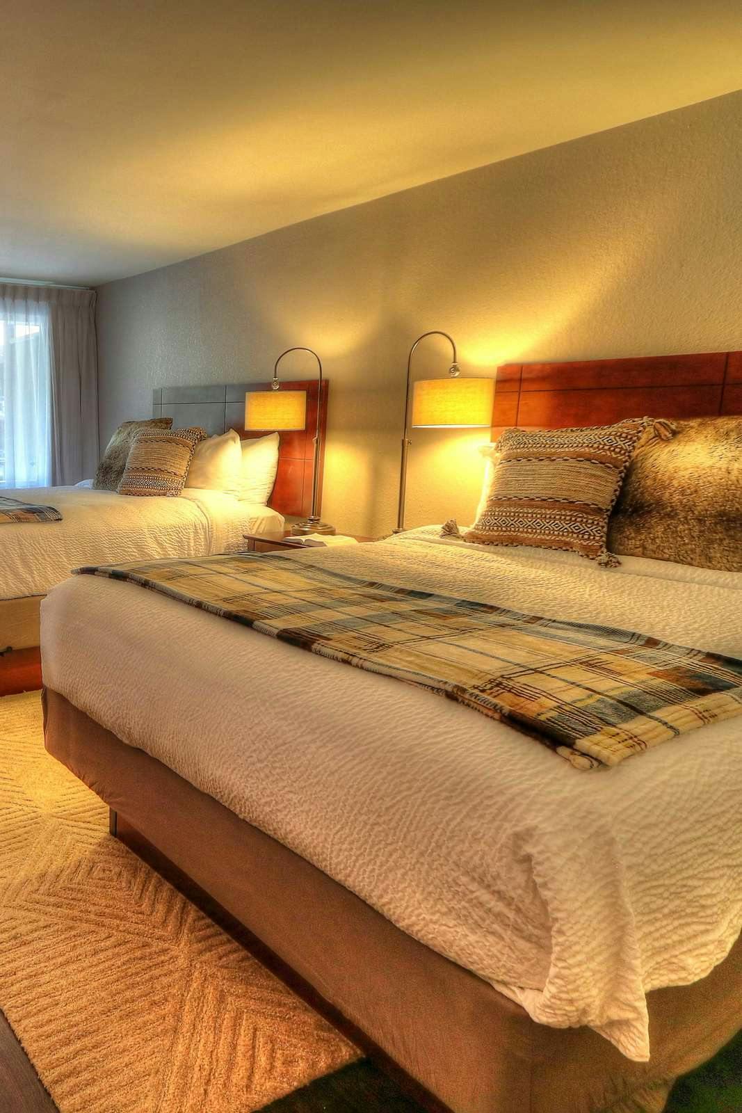 Hotel River Edge Inn photo 1