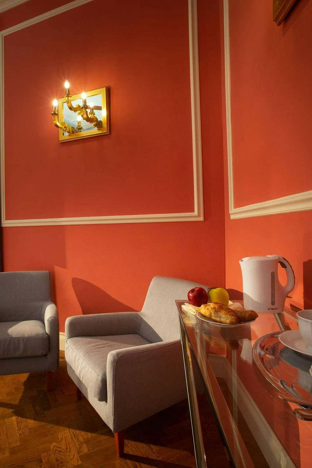 Hotel Boutique B&B Torre de' conti photo 3