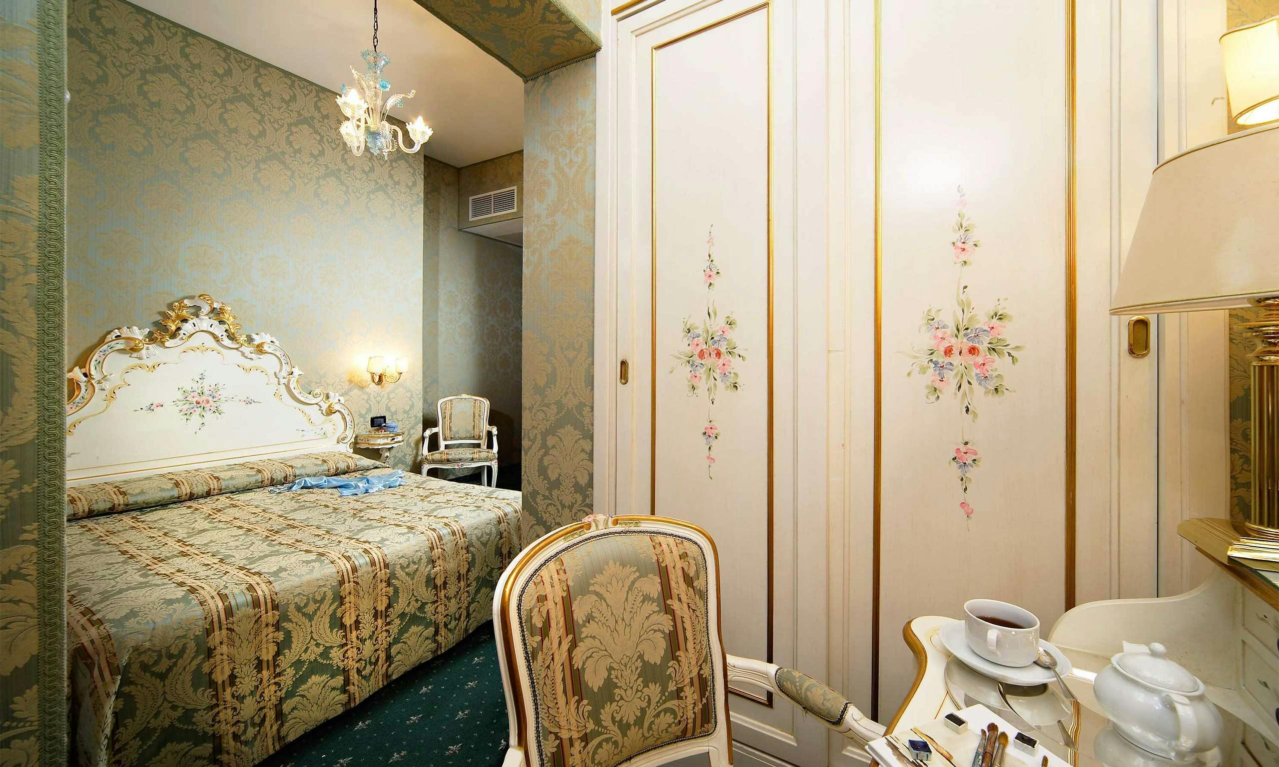 Hotel Hotel Gorizia A La Valigia photo 1