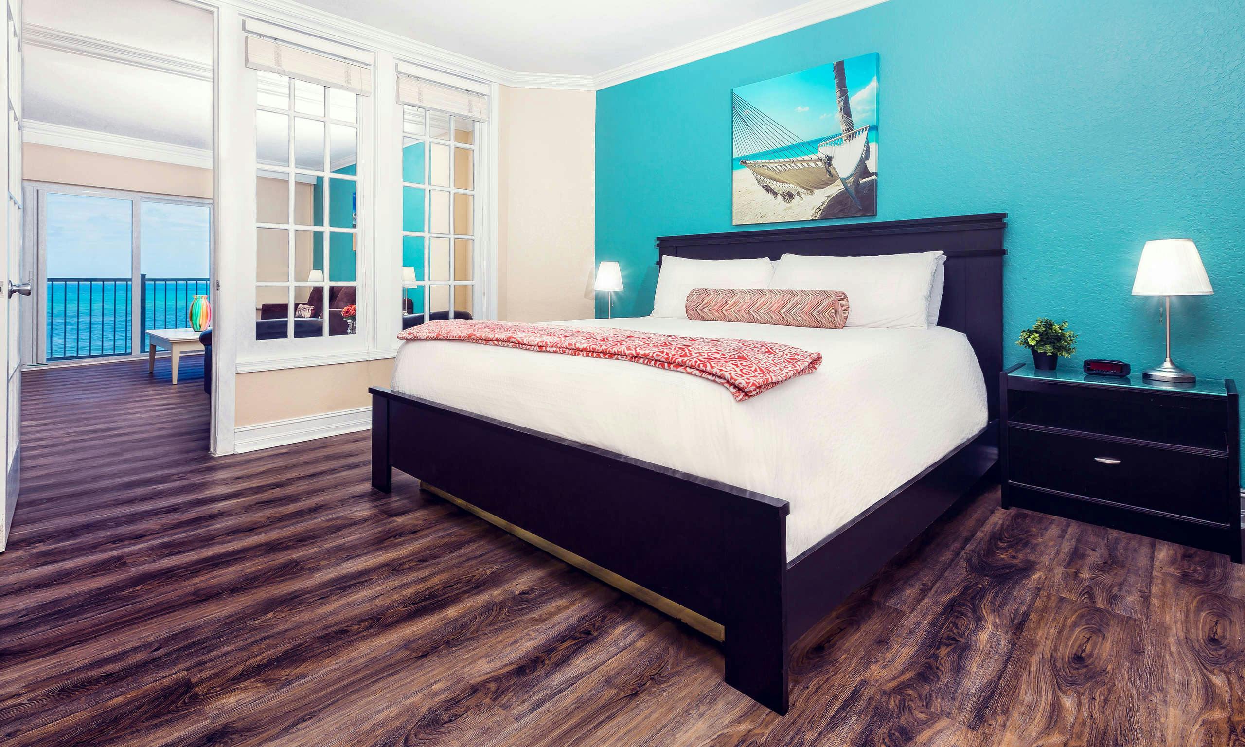 Sun Tower Hotel & Suites on the Beach