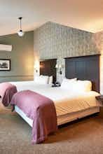 Hotel The Groton Inn photo 5