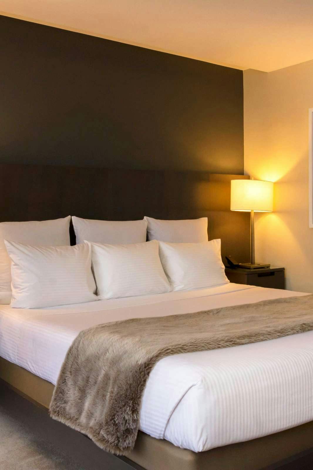 Hotel The Benson Portland, Curio Collection by Hilton photo 2