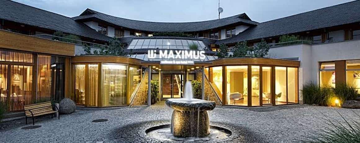 Maximus Resort
