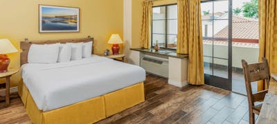 Clocktower Inn Ventura