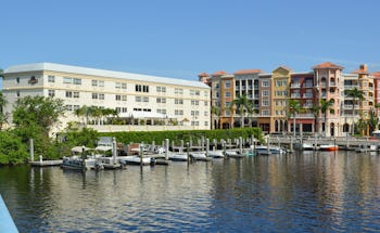 Bayfront Inn Fifth Avenue