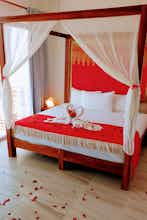 Hotel Ocean Zen Suites on 5th Avenue - Adults Only photo 2