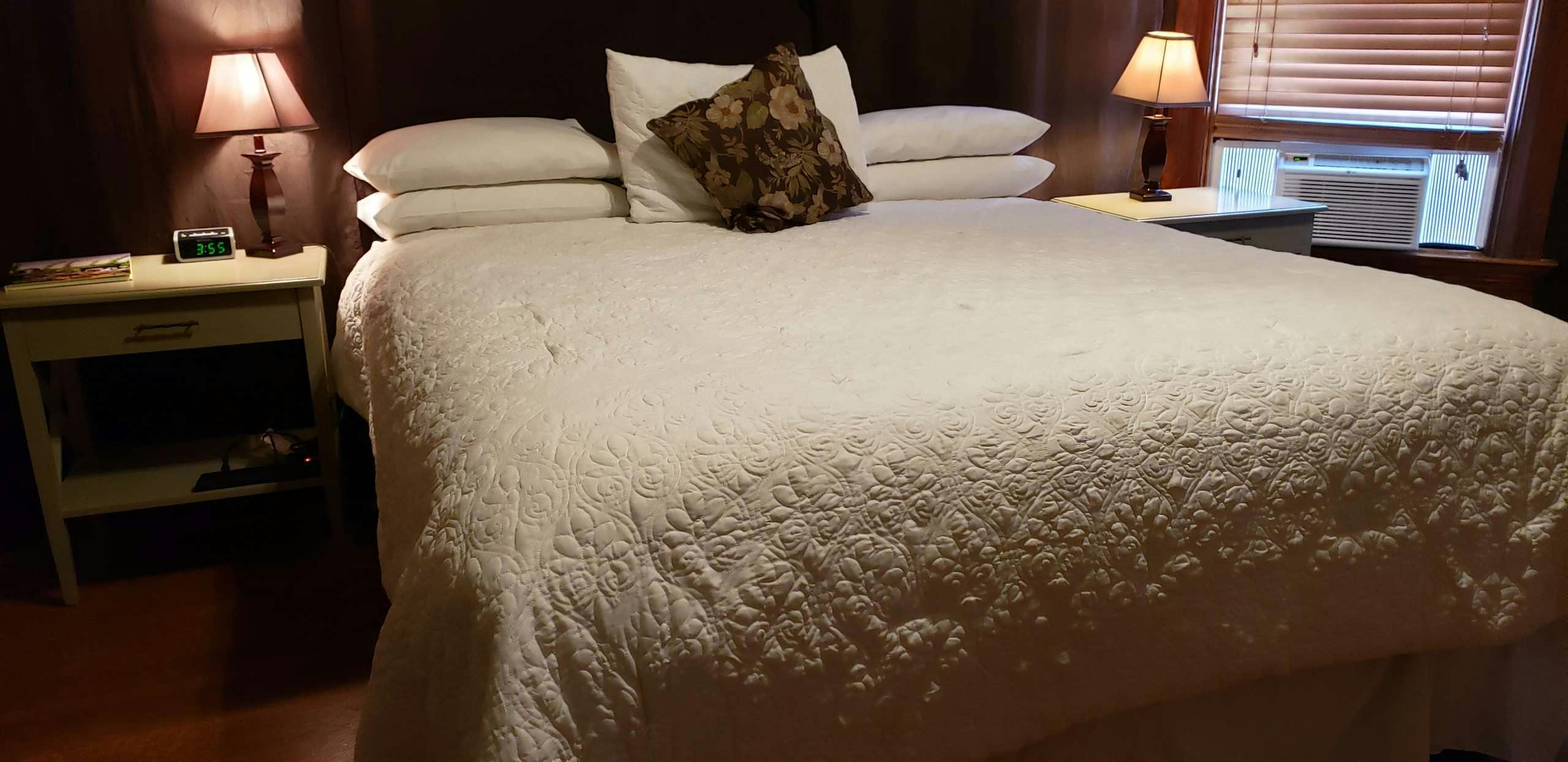 Hotel Cabernet House, An Old World Inn photo 2