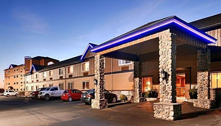 Last Minute Hotel Deals In Astoria Hoteltonight