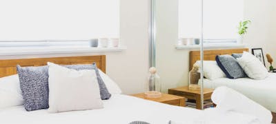 Airport Apartments by Aurum