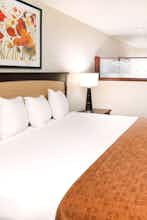 Hotel Crystal Inn Hotel & Suites Salt Lake City - Downtown photo 4
