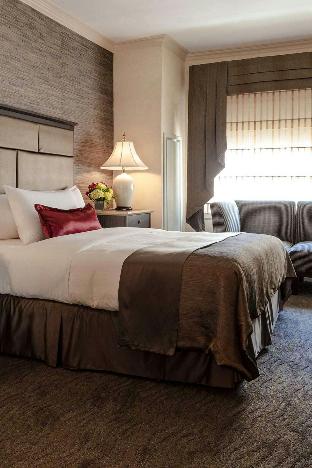 Hotel The Whitehall Hotel photo 2