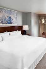 Hotel The Westin Arlington photo 1