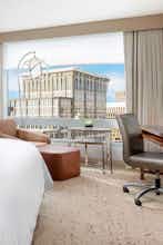 Hotel The Westin Arlington photo 2