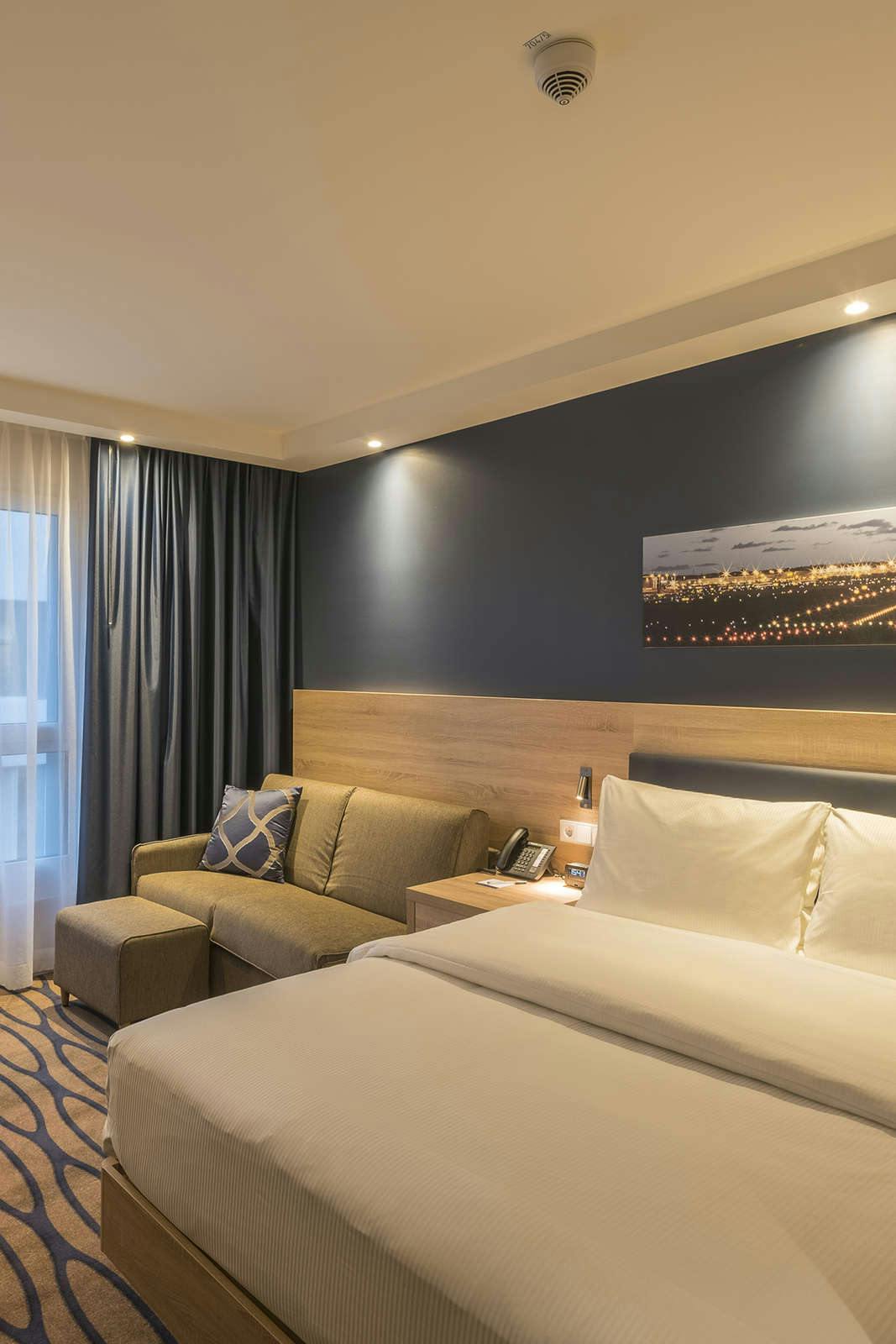 Hotel Hampton by Hilton Frankfurt Airport (Breakfast Included) photo 1