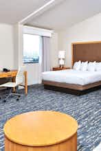 Hotel DoubleTree by Hilton Hotel Berkeley Marina photo 1