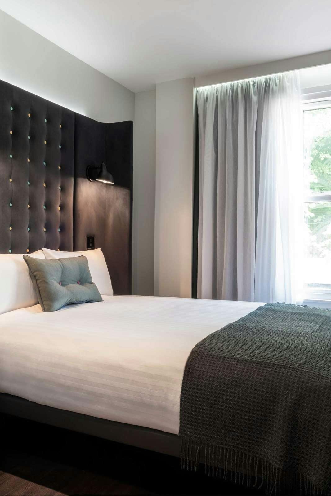 Hotel Point A Kensington photo 5