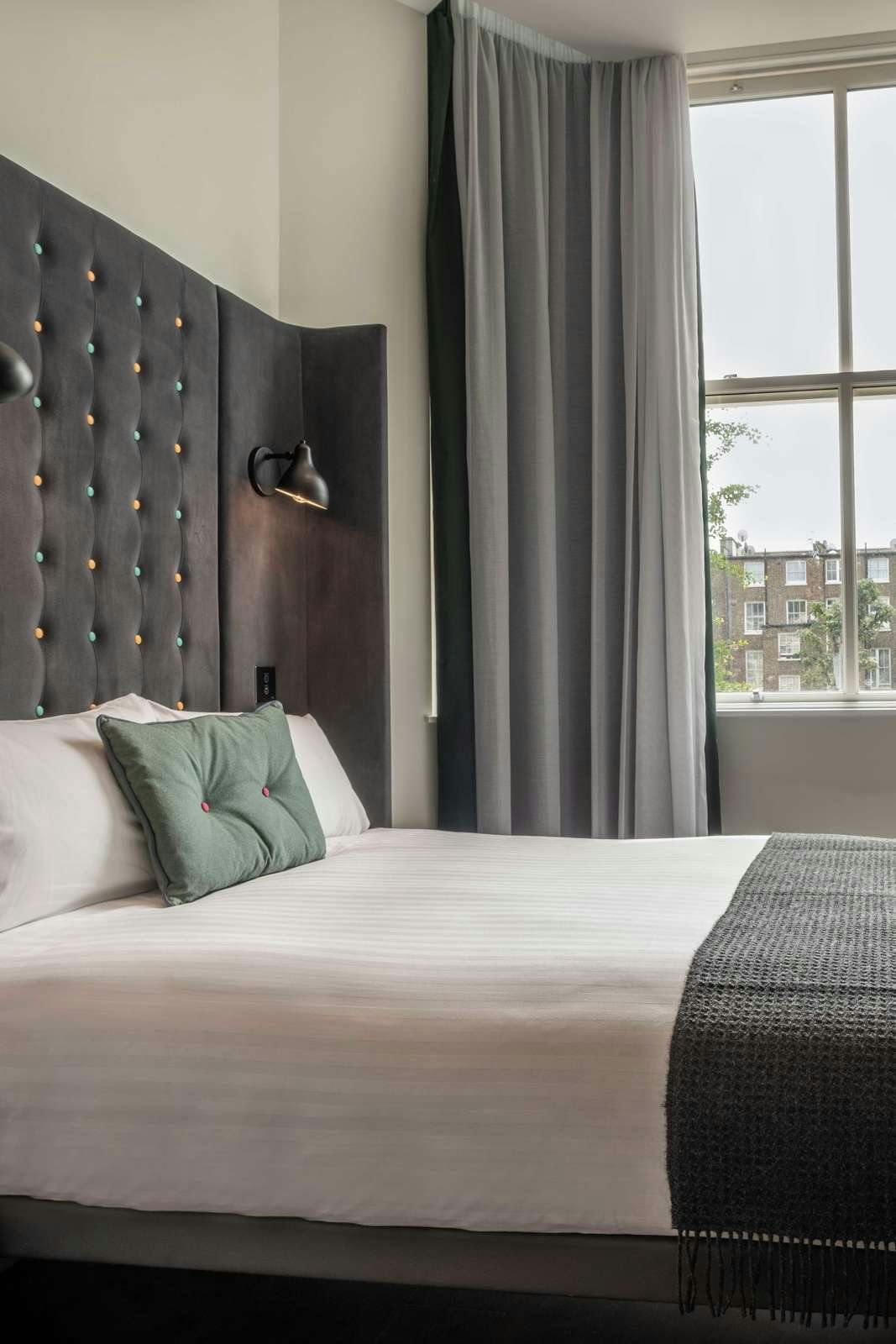 Hotel Point A Kensington photo 4