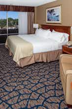 Hotel Holiday Inn Gainesville University Center photo 2