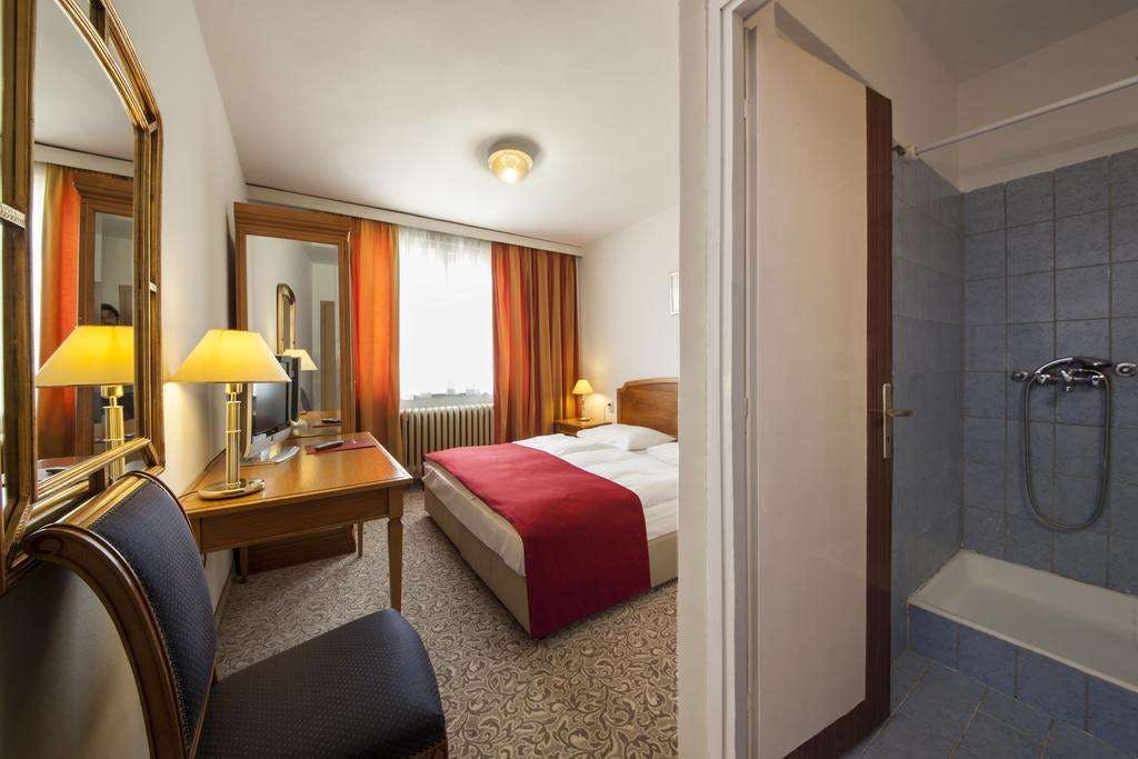 Hotel Zagreb photo 4