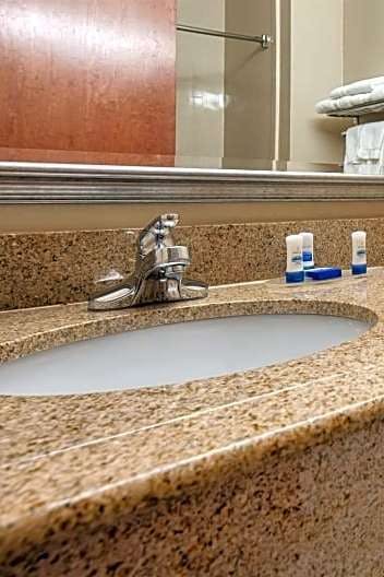 Hotel Best Western Plus Hopewell Inn photo 4