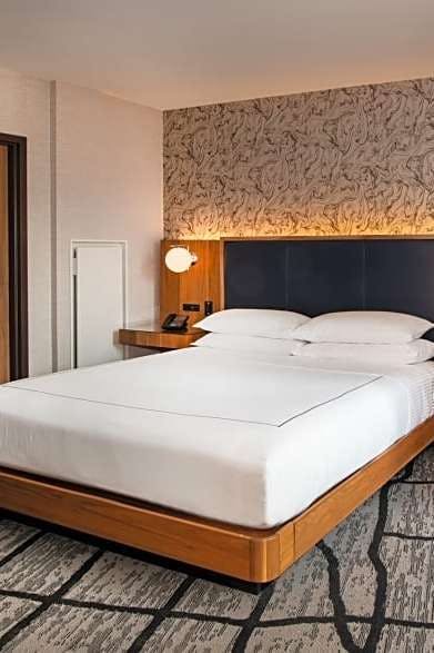 Hotel The Charter Hotel Seattle, Curio Collection by Hilton photo 1