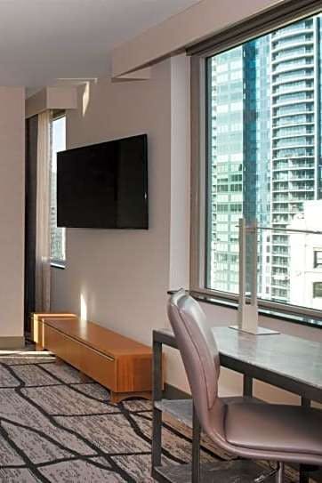 Hotel The Charter Hotel Seattle, Curio Collection by Hilton photo 3