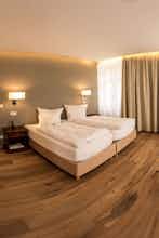 Hotel Hotel Schloss Burgellern photo 3