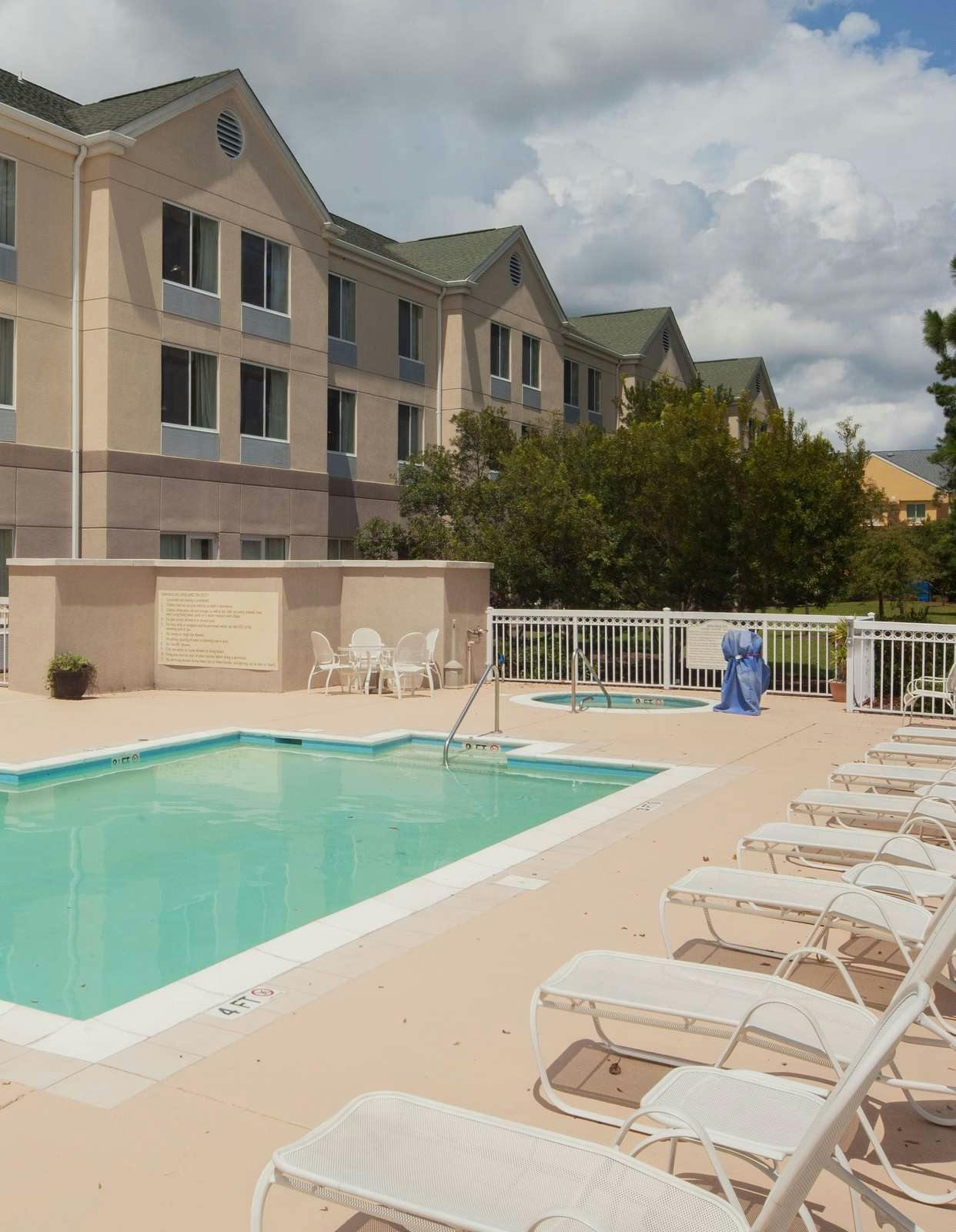 Hilton Garden Inn Savannah Airport Sav Hoteltonight