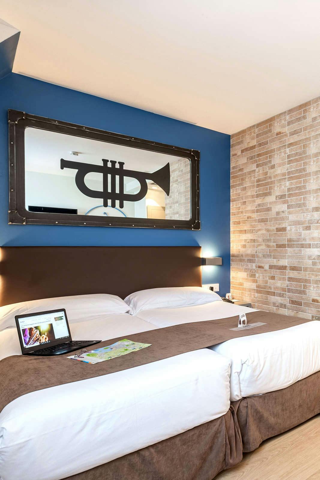 Hotel Casual Jazz San Sebastián photo 2