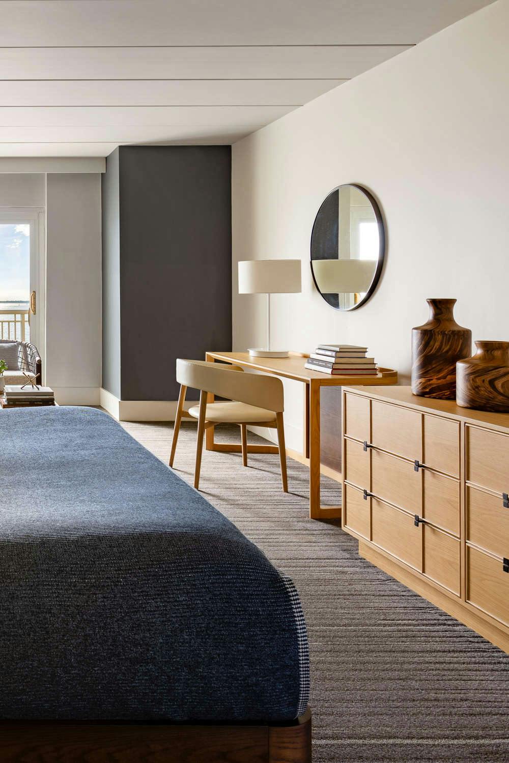 Hotel Newport Harbor Island Resort photo 3