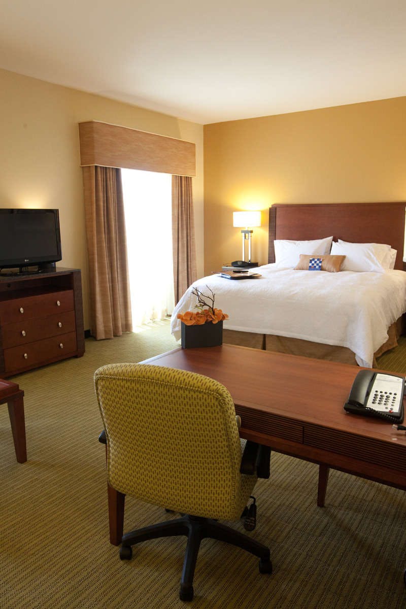 Hotel Hampton Inn and Suites Riverside/Corona East photo 1