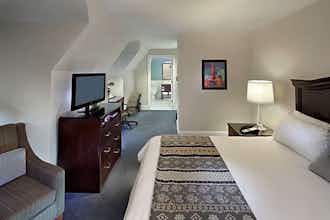 Hotel Andover Inn photo 2