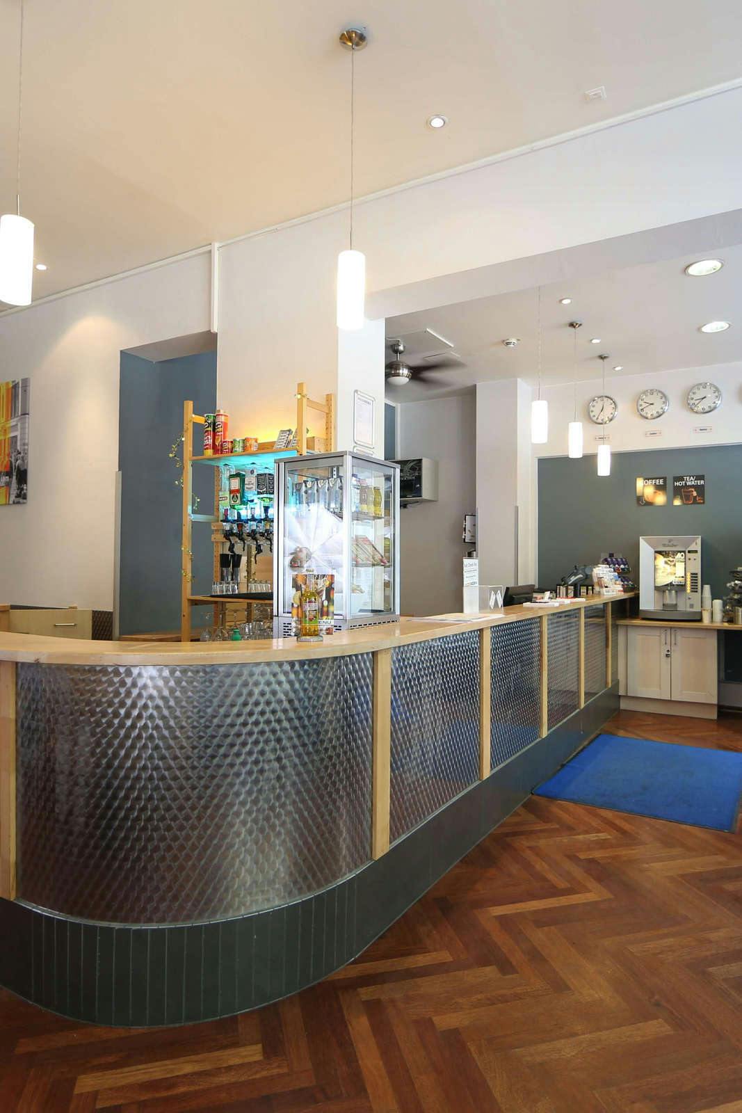 Hotel a&o München Hauptbahnhof photo 2