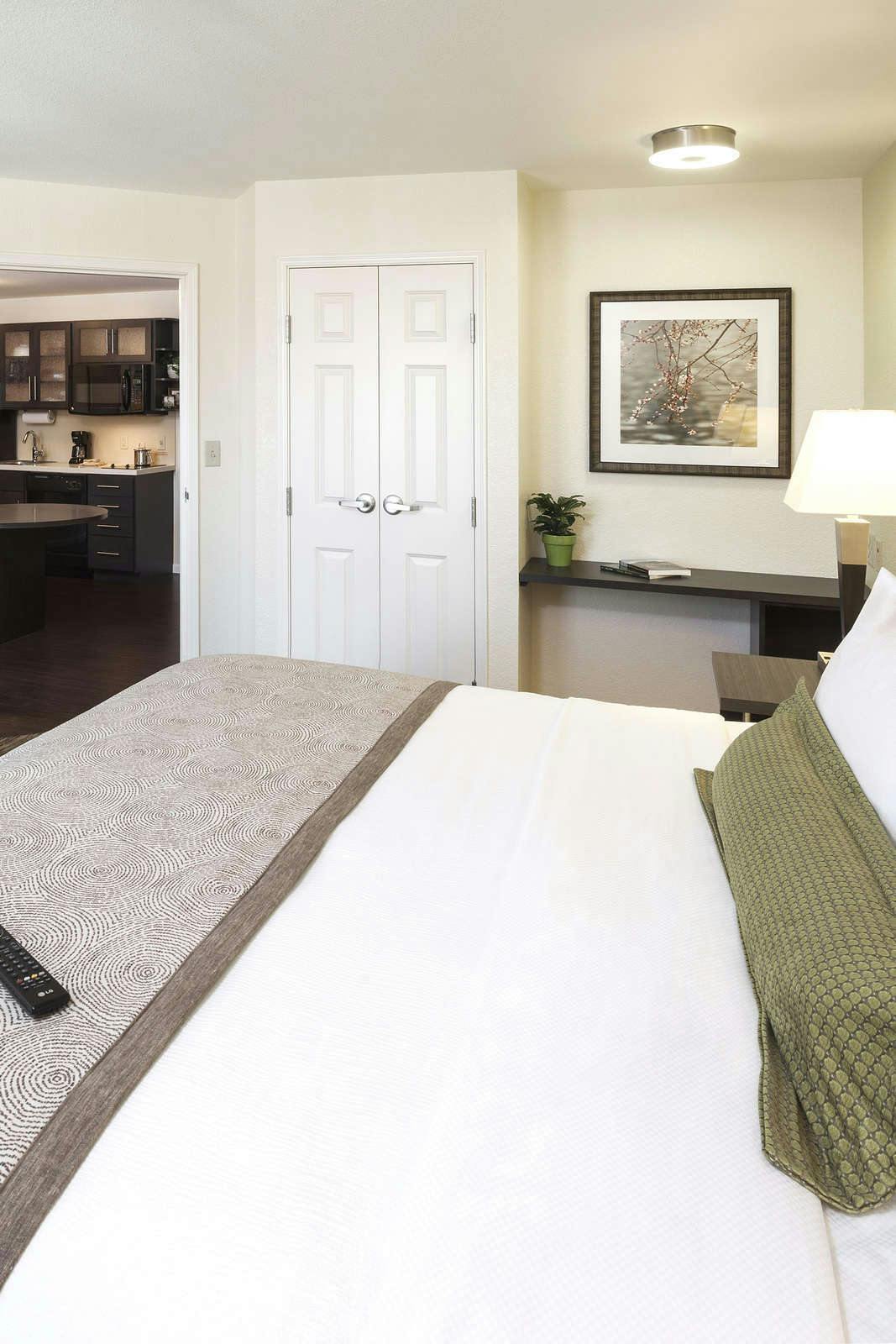 Hotel Candlewood Suites Chester Philadelphia photo 2