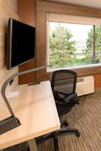Hotel Holiday Inn Express & Suites Auburn photo 4