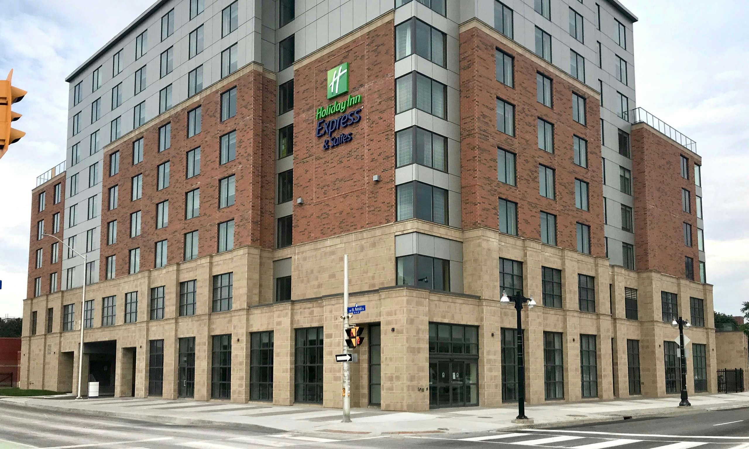 Holiday Inn Express & Suites Downtown Ottawa East