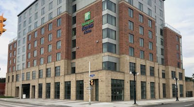 Holiday Inn Express & Suites Downtown Ottawa East
