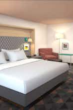 Hotel Holiday Inn & Suites Fayetteville W Fort Bragg Area photo 3