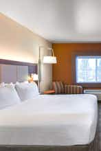 Hotel Holiday Inn Express & Suites Chico photo 1