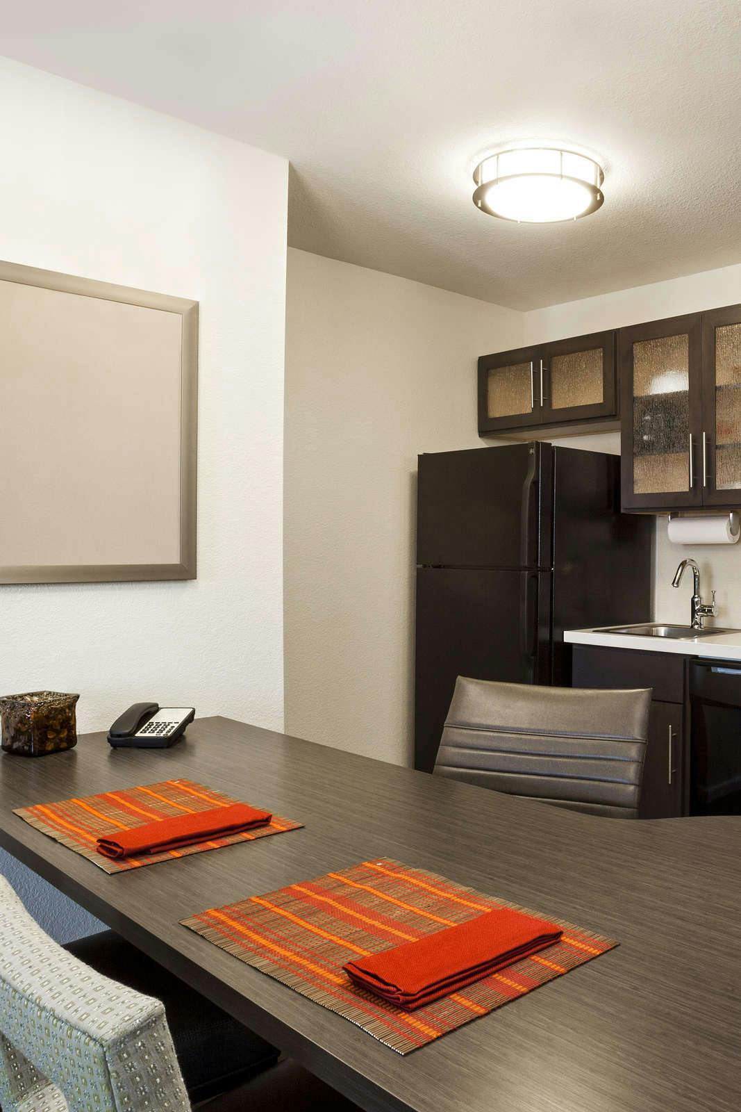 Hotel Candlewood Suites Austin Airport photo 4