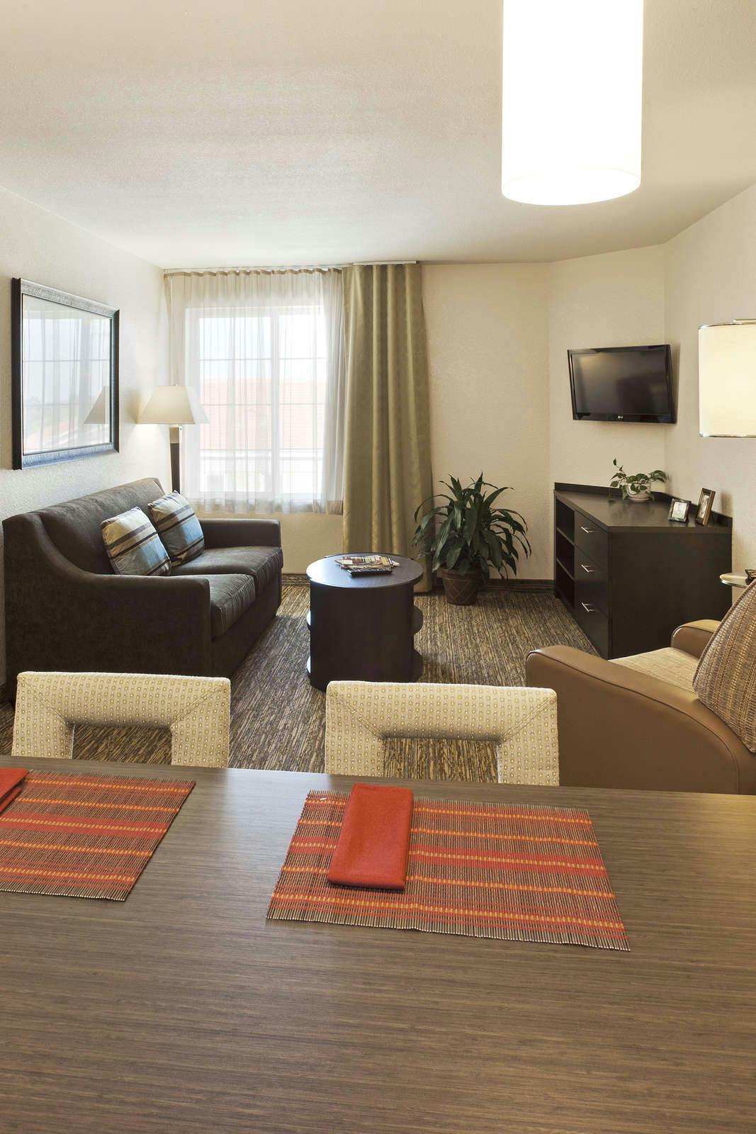 Hotel Candlewood Suites Austin Airport photo 3