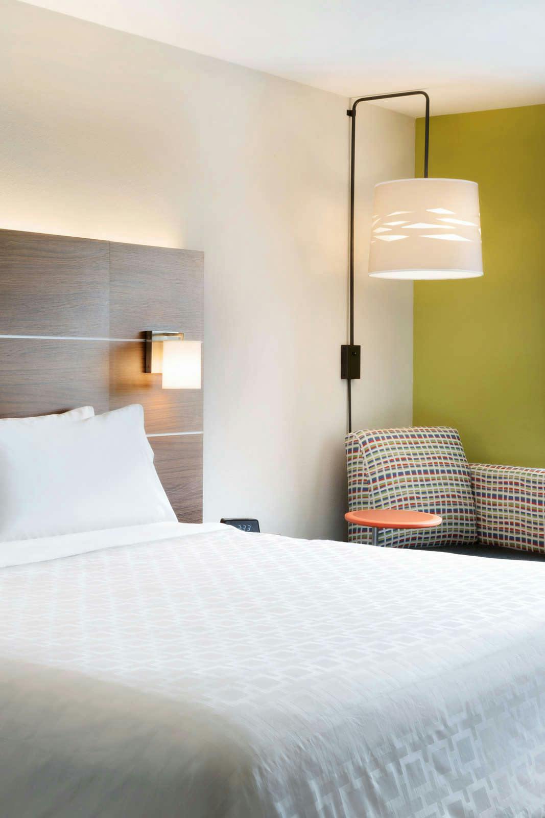 Hotel Holiday Inn Express And Suites Middletown photo 2