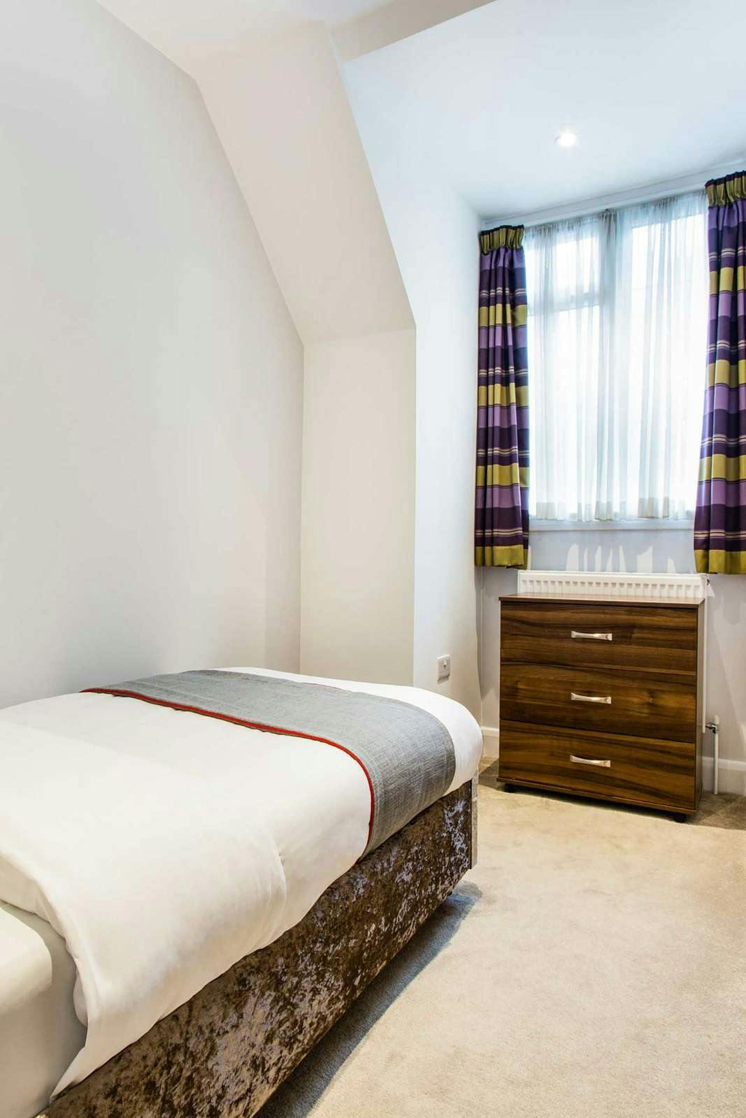 Hotel OYO The Arch Wembley photo 4