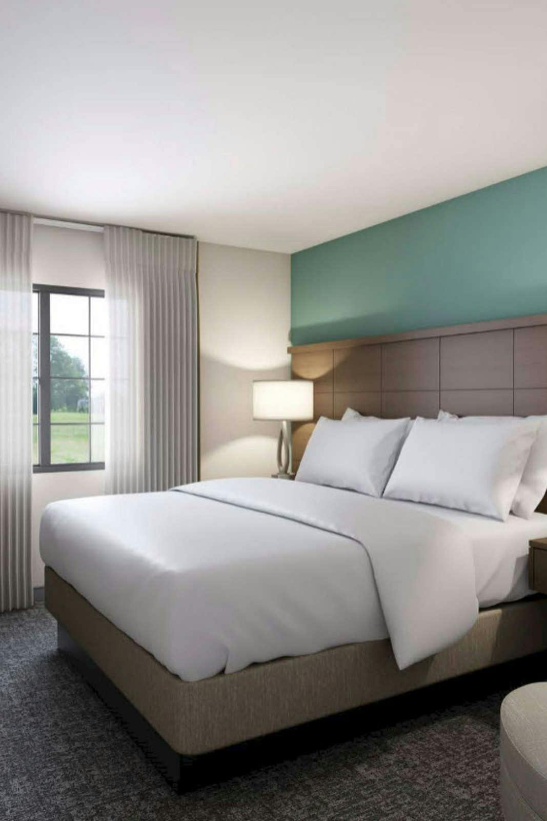 Hotel Staybridge Suites Wisconsin Dells - Lake Delton photo 1