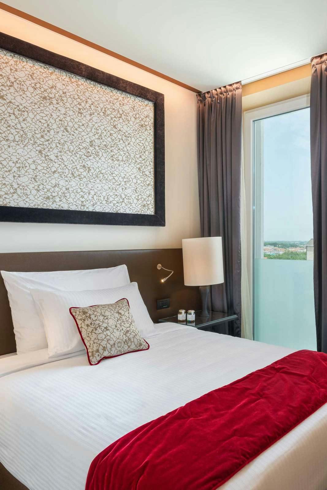 Hotel Leonardo Royal Hotel Venice-Mestre photo 1